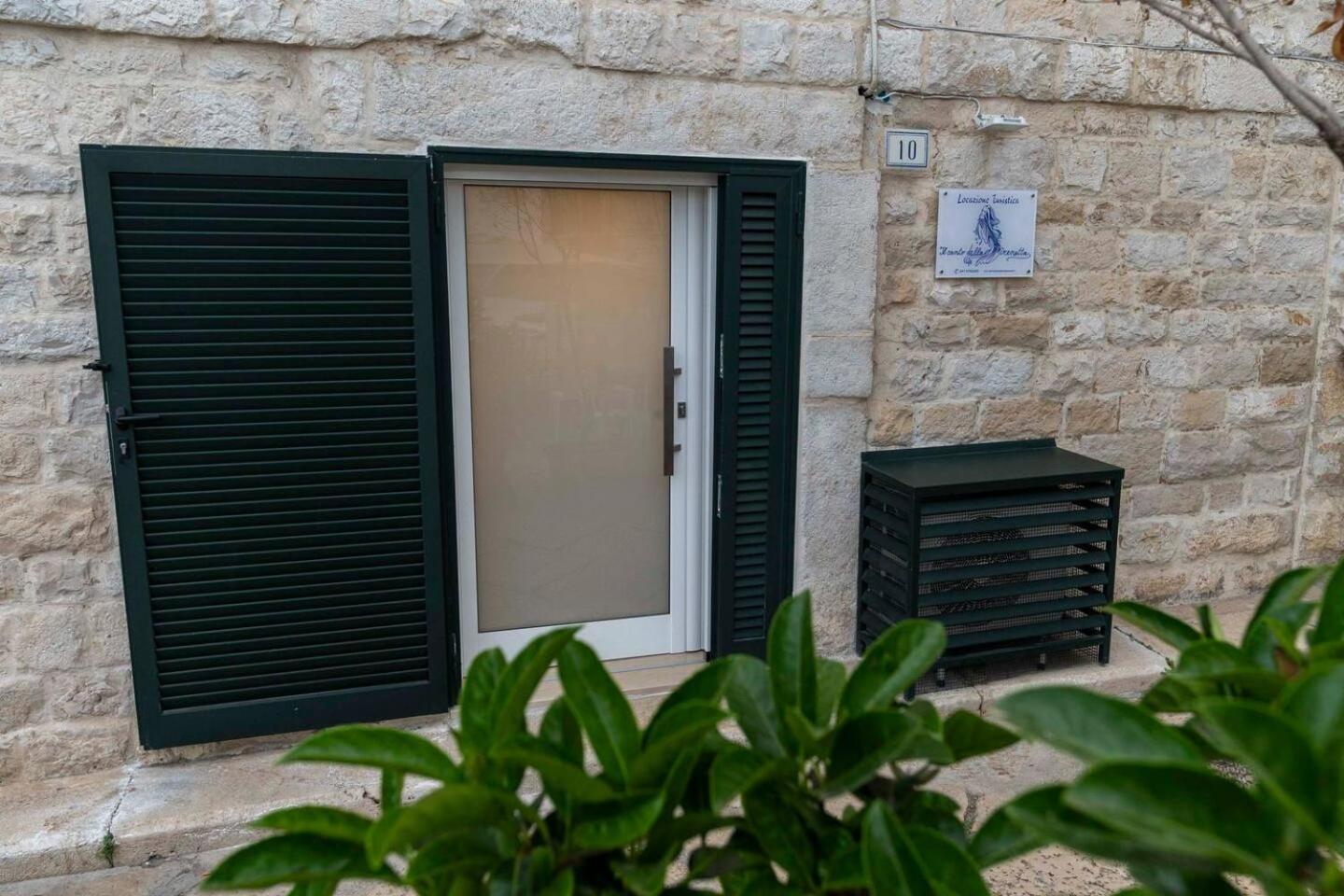Il Canto Della Sirenetta Trani Exterior foto
